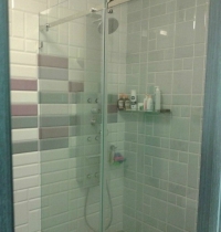 Душова кабіна з суцільноскляного безпечного скла