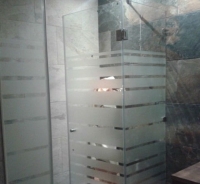 Душова кабіна з суцільноскляного безпечного скла