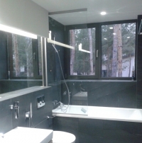 Перегородка для ванної кімнати з суцільноскляного безпечного скла