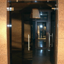 стеклянные двери раздвижные межкомнатные